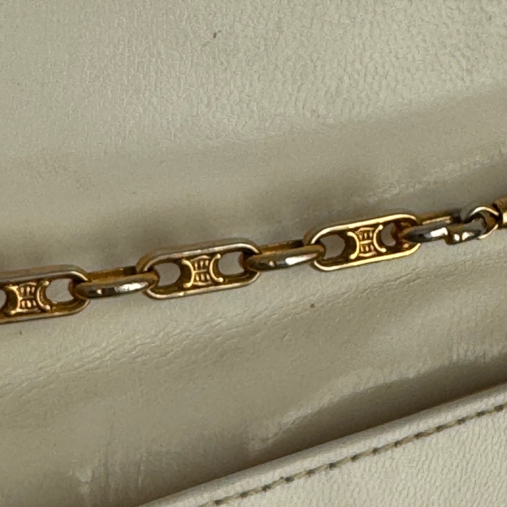 Celine Paris Gold Blason Chain Vintage Authentic White Cream Shoulder Bag Rare - Picture 6 of 16